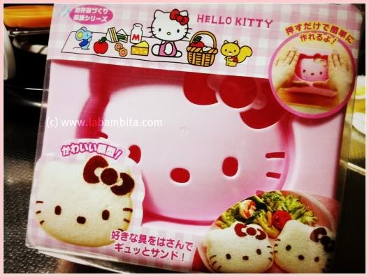 Hello Kitty Sandwich Maker / Bread Cutter