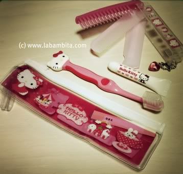 Hello Kitty Travel Toothbrush and Hair brush