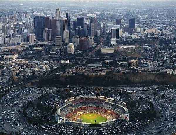 los angeles dodgers stadium. Los_Angeles_Dodger_Stadium1.